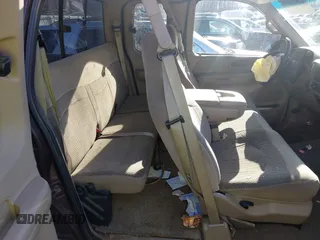 2000 Ford F-150 XL with VIN 1FTRX18W7YNA15739, listed as a IAAI auction lot 40954299 with 218,018 mi miles and . Bid and sale history available at DreamBid. Image 8.