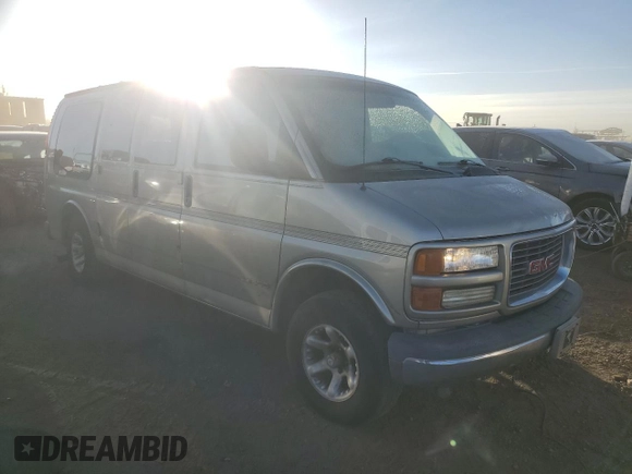 2001 GMC Savana Cargo Van YF7 Upfitter with VIN 1GDFG15R211193066, listed as a Copart auction lot 83853754 with 185,793 mi miles and Salvage Title. Bid and sale history available at carsss.com. Image 4.