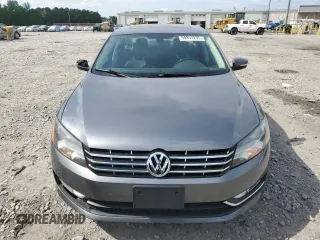 2014 Volkswagen Passat TDI SEL Premium with VIN 1VWCN7A33EC120555, listed as a Copart auction lot 54353295 with 117,436 mi miles and Clean Title. Bid and sale history available at carsss.com. Image 5.