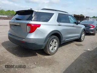 2022 Ford Explorer XLT with VIN 1FMSK7DH1NGB54044, listed as a IAAI auction lot 42502224 with 62,374 mi miles and . Bid and sale history available at DreamBid. Image 4.