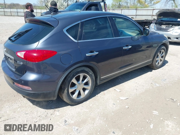 2008 Infiniti EX Journey with VIN JNKAJ09F88M350245, listed as a IAAI auction lot 41987242 with 214,394 mi miles and . Bid and sale history available at DreamBid. Image 4.