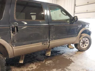 2004 Ford Excursion Eddie Bauer с VIN 1FMSU45P54EC74728, выставлен на аукционе IAAI как лот 41269722 с пробегом 372 635 миль миль и . История ставок и продаж доступна на DreamBid. Изображение 6.