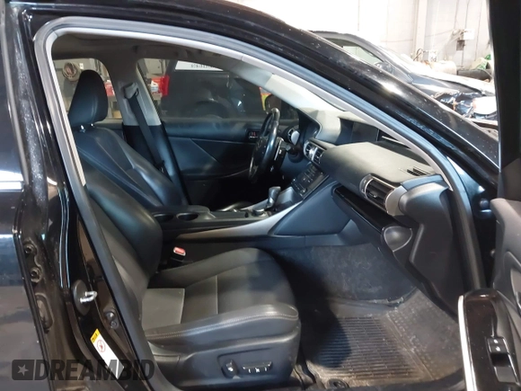 2015 Lexus IS 250 with VIN JTHCF1D29F5029696, listed as a IAAI auction lot 41597845 with 135,182 mi miles and . Bid and sale history available at DreamBid. Image 5.