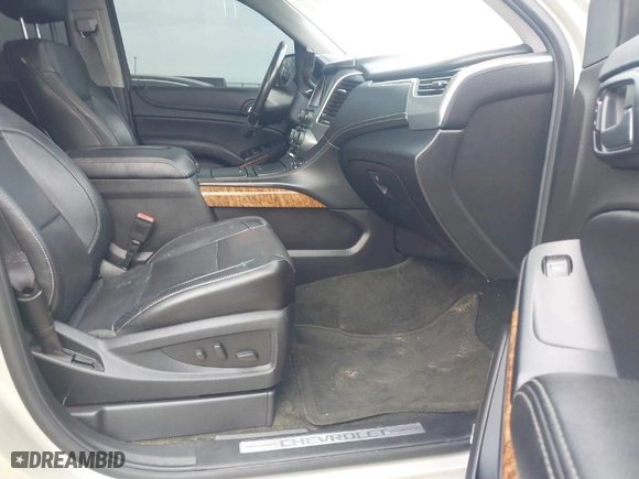 2015 Chevrolet Suburban LTZ with VIN 1GNSKKKC0FR525772, listed as a IAAI auction lot 41745084 with 187,981 mi miles. Bid and sale history available at carsss.com. Image 5.