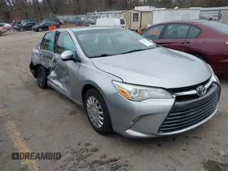 2015 Toyota Camry XLE z VIN 4T4BF1FK1FR458753, wystawiony jako IAAI lot #41205010 z przebiegiem 145 771 mil mil oraz . Historia ofert i sprzedaży dostępna na DreamBid. Obrazek 1.