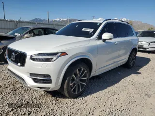 2017 Volvo XC90 Momentum with VIN YV4A22PK5H1148777, listed as a Copart auction lot 55532165 with 135,779 mi miles and Clean Title. Bid and sale history available at DreamBid. Image 1.