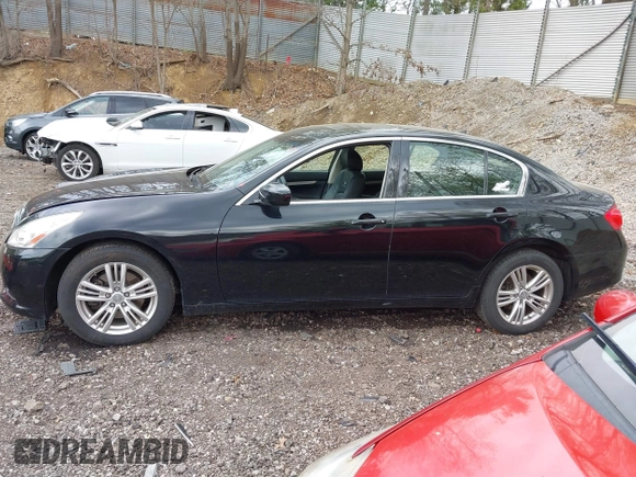 2013 Infiniti G37 x with VIN JN1CV6AR4DM751067, listed as a IAAI auction lot 42155084 with 101,640 mi miles. Bid and sale history available at carsss.com. Image 14.