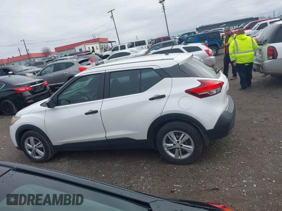 2020 Nissan Kicks S with VIN 3N1CP5BV7LL546450, listed as a IAAI auction lot 41117857 with 117,957 mi miles and . Bid and sale history available at carsss.com. Image 14.
