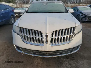 2012 Lincoln MKT EcoBoost with VIN 2LMHJ5AT3CBL55026, listed as a Copart auction lot 82169304 with 119,019 mi miles and Clean Title. Bid and sale history available at DreamBid. Image 5.