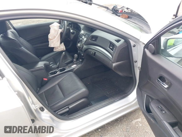 2013 Acura ILX Hybrid Technology z VIN 19VDE3F78DE302392, wystawiony jako IAAI lot #42207701 z przebiegiem 174 587 mil mil oraz . Historia ofert i sprzedaży dostępna na DreamBid. Obrazek 5.