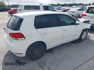 2012 Volkswagen Golf with VIN WVWDB7AJ9CW280806, listed as a IAAI auction lot 41909892 with 121,711 mi miles and . Bid and sale history available at DreamBid. Image 4.