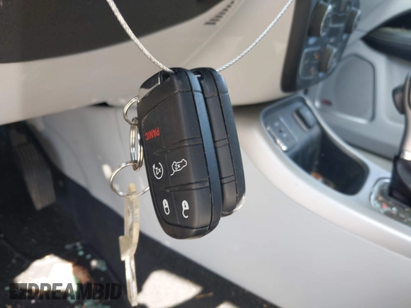 2018 Jeep Compass Latitude z VIN 3C4NJCBBXJT193295, wystawiony jako IAAI lot #41958808 z przebiegiem 121 440 mil mil oraz . Historia ofert i sprzedaży dostępna na DreamBid. Obrazek 11.