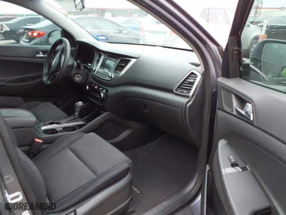 2016 Hyundai Tucson SE with VIN KM8J33A47GU128524, listed as a IAAI auction lot 42078880 with 147,227 mi miles. Bid and sale history available at carsss.com. Image 5.