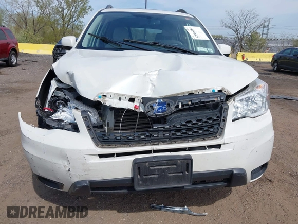 2016 Subaru Forester 2.5i Premium with VIN JF2SJADC3GH502031, listed as a IAAI auction lot 42086484 with 51,261 mi miles. Bid and sale history available at carsss.com. Image 6.