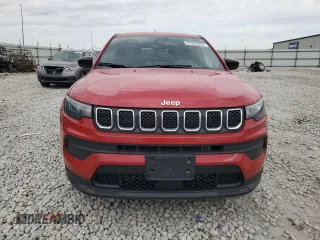 2023 Jeep Compass Sport с VIN 3C4NJDAN9PT509215, выставлен на аукционе Copart как лот 51972335 с пробегом 31 957 миль миль и Списание • Salvage title. История ставок и продаж доступна на DreamBid. Изображение 5.