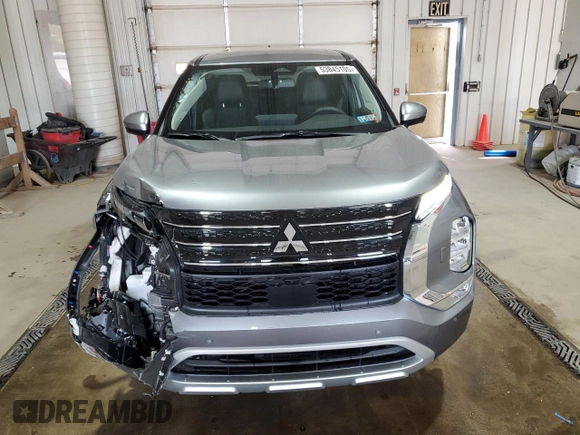 2023 Mitsubishi Outlander SE z VIN JA4J4UA86PZ057243, wystawiony jako Copart lot #53845105 z przebiegiem 8 628 mil mil oraz Szkoda całkowita • Salvage title. Historia ofert i sprzedaży dostępna na DreamBid. Obrazek 5.