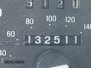 2000 Ford Explorer XLT с VIN 1FMZU63P8YZB84601, выставлен на аукционе IAAI как лот 41340435 с пробегом 132 511 миль миль и . История ставок и продаж доступна на DreamBid. Изображение 15.