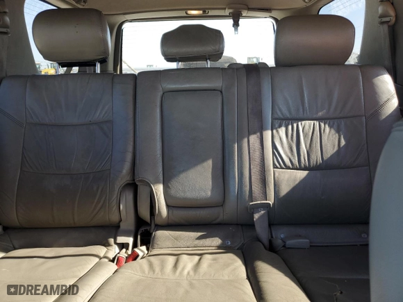 2005 Toyota Sequoia Limited with VIN 5TDZT38A85S254458, listed as a Copart auction lot 86640214 with 297,722 mi miles and Salvage Title. Bid and sale history available at carsss.com. Image 10.