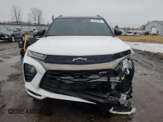 2022 Chevrolet TrailBlazer RS with VIN KL79MUSL4NB082771, listed as a Copart auction lot 46889335 with 81,296 mi miles and Salvage Title. Bid and sale history available at DreamBid. Image 5.