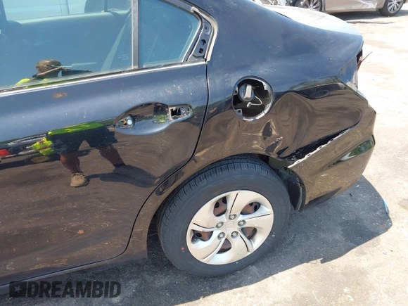 2015 Honda Civic Sedan LX with VIN 19XFB2F57FE045732, listed as a IAAI auction lot 42020578 with 82,043 mi miles. Bid and sale history available at carsss.com. Image 6.