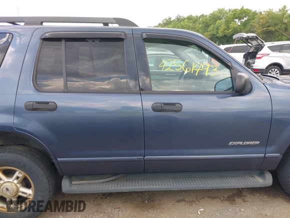 2005 Ford Explorer XLT с VIN 1FMZU73K35UB96044, выставлен на аукционе IAAI как лот 42561493 с пробегом 181 789 миль миль и . История ставок и продаж доступна на DreamBid. Изображение 13.