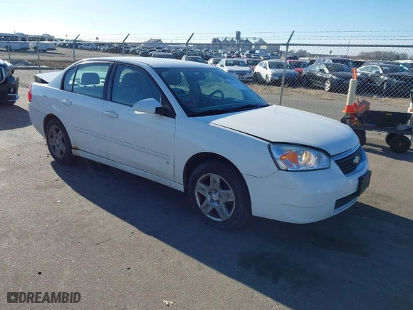 2008 Chevrolet Malibu Classic LT with VIN 1G1ZT58N18F148378, listed as a IAAI auction lot 41277947 with 139,564 mi miles. Bid and sale history available at carsss.com. Image 1.