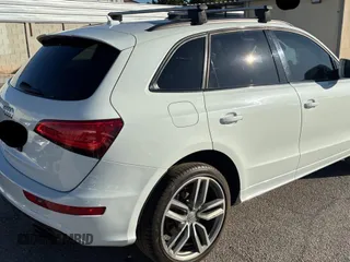 2015 Audi SQ5 Premium Plus z VIN WA1CGAFP6FA106064, wystawiony jako Copart lot #56433725 z przebiegiem 113 278 mil mil oraz Tytuł czysty. Historia ofert i sprzedaży dostępna na DreamBid. Obrazek 4.