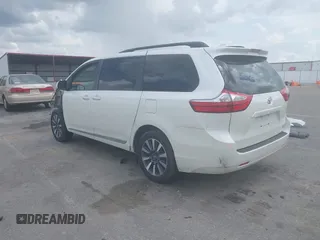 2018 Toyota Sienna XLE с VIN 5TDDZ3DC1JS200008, выставлен на аукционе IAAI как лот 42112804 с пробегом Не указан миль и . История ставок и продаж доступна на DreamBid. Изображение 3.
