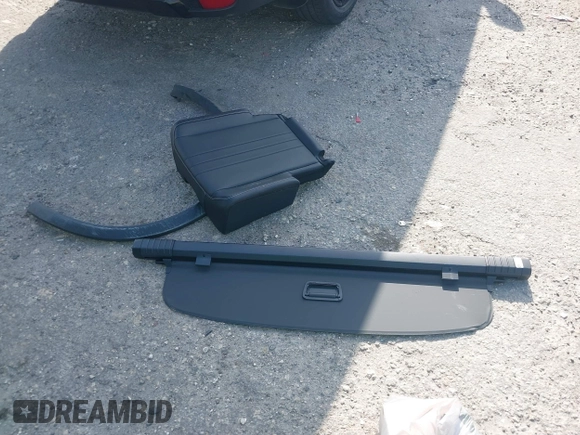 2024 Volkswagen Tiguan SE R-Line Black с VIN 3VVCB7AX7RM036985, выставлен на аукционе IAAI как лот 41709085 с пробегом 19 255 миль миль и . История ставок и продаж доступна на DreamBid. Изображение 12.