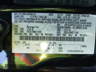 2013 Ford C-Max Energi SEL with VIN 1FADP5CU2DL510935, listed as a IAAI auction lot 42142613 with 162,788 mi miles. Bid and sale history available at carsss.com. Image 9.