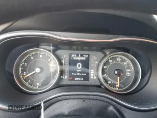 2021 Jeep Cherokee Latitude with VIN 1C4PJLCB0MD134368, listed as a Copart auction lot 86053164 with 64,513 mi miles and Salvage Title. Bid and sale history available at carsss.com. Image 9.