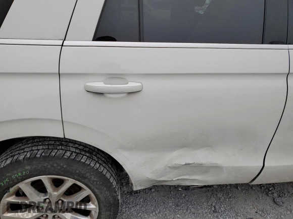 2021 Ford Expedition XLT with VIN 1FMJU1JT9MEA21778, listed as a Copart auction lot 89119335 with 86,073 mi miles and Salvage Title. Bid and sale history available at carsss.com. Image 11.