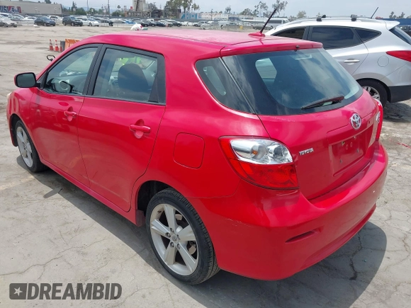 2010 Toyota Matrix S z VIN 2T1KE4EE1AC045560, wystawiony jako IAAI lot #42397223 z przebiegiem 191 626 mil mil oraz . Historia ofert i sprzedaży dostępna na DreamBid. Obrazek 3.