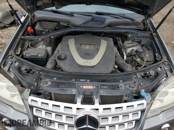 2010 Mercedes-Benz M 550 with VIN 4JGBB7CB1AA603927, listed as a Copart auction lot 85258314 with 50,689 mi miles and Clean Title. Bid and sale history available at DreamBid. Image 13.