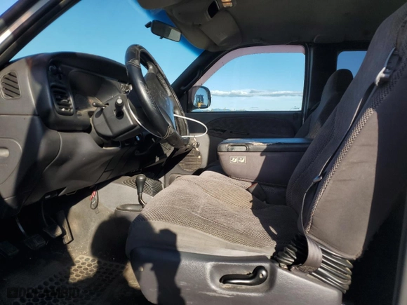 1998 Dodge Ram 1500 with VIN 3B7HF13Y5WG178306, listed as a Copart auction lot 72273924 with 275,313 mi miles and Salvage Title. Bid and sale history available at carsss.com. Image 7.