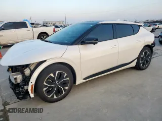 2022 Kia EV6 GT-Line z VIN KNDC44LA8N5080509, wystawiony jako Copart lot #48959475 z przebiegiem 44 088 mil mil oraz Szkoda całkowita • Salvage title. Historia ofert i sprzedaży dostępna na DreamBid. Obrazek 1.