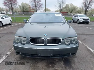 2005 BMW 7 Series 745Li with VIN WBAGN63595DS56807, listed as a IAAI auction lot 42018921 with 128,230 mi miles. Bid and sale history available at carsss.com. Image 6.