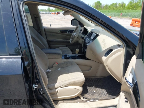 2013 Nissan Pathfinder Platinum with VIN 5N1AR2MM7DC680644, listed as a IAAI auction lot 42363143 with 215,060 mi miles and . Bid and sale history available at DreamBid. Image 5.