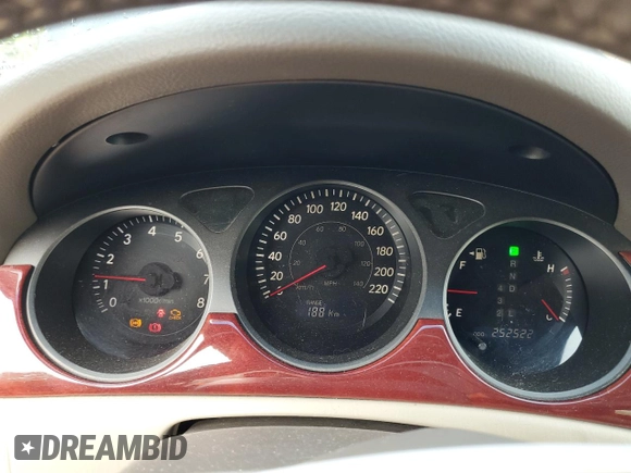 2002 Lexus ES 300 z VIN JTHBF30G820053732, wystawiony jako Copart lot #60042075 z przebiegiem 252 522 mil mil oraz Czysty tytuł • Clean title. Historia ofert i sprzedaży dostępna na DreamBid. Obrazek 9.