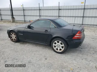 2002 Mercedes-Benz SLK-Class 2.3L Kompressor with VIN WDBKK49F22F259458, listed as a Copart auction lot 68822214 with 178,005 mi miles and Non Repairable. Bid and sale history available at carsss.com. Image 2.