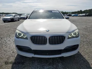 2014 BMW 7 Series 750i с VIN WBAYA8C53ED824903, выставлен на аукционе Copart как лот 56353665 с пробегом 82 240 миль миль и Списание • Salvage title. История ставок и продаж доступна на DreamBid. Изображение 5.