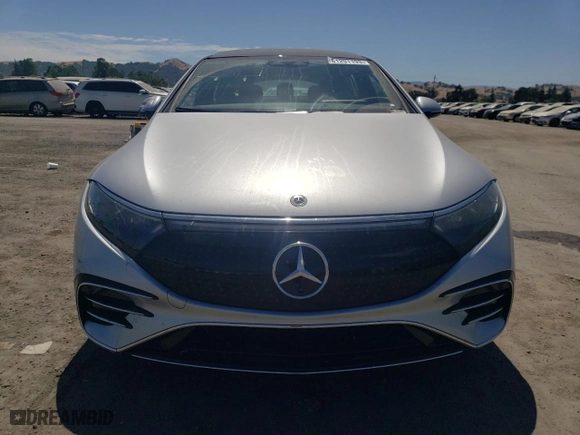 2023 Mercedes-Benz EQS with VIN W1KCG2DB3PA032113, listed as a Copart auction lot 61291193 with 23 mi miles. Bid and sale history available at carsss.com. Image 5.