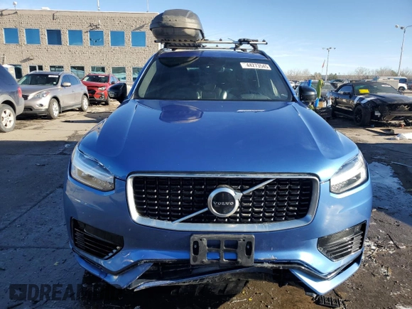 2020 Volvo XC90 R-Design with VIN YV4BR0CM3L1584399, listed as a Copart auction lot 44273545 with 74,800 mi miles and Salvage Title. Bid and sale history available at carsss.com. Image 5.