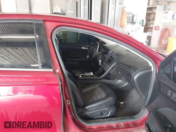 2018 Ford Fusion SE with VIN 3FA6P0HD5JR280177, listed as a IAAI auction lot 42350449 with 125,149 mi miles and . Bid and sale history available at DreamBid. Image 5.