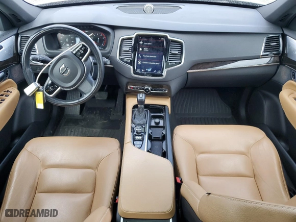 2018 Volvo XC90 Momentum with VIN YV4A22PK4J1327124, listed as a Copart auction lot 49428205 with NaN miles and Salvage Title. Bid and sale history available at carsss.com. Image 8.