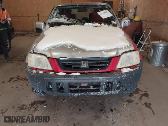 2001 Honda CR-V EX with VIN JHLRD18681C001801, listed as a IAAI auction lot 41548838 with 201,334 mi miles. Bid and sale history available at carsss.com. Image 6.