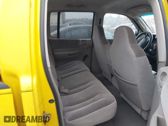 2004 Dodge Dakota Sport z VIN 1D7HG38N64S752270, wystawiony jako IAAI lot #41555599 z przebiegiem 121 283 mil mil oraz . Historia ofert i sprzedaży dostępna na DreamBid. Obrazek 8.