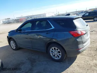2020 Chevrolet Equinox LT with VIN 2GNAXUEV4L6251604, listed as a IAAI auction lot 41695518 with 61,908 mi miles. Bid and sale history available at carsss.com. Image 14.