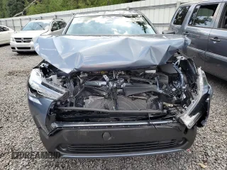 2025 Toyota Corolla Cross L with VIN 7MUAAAAG4SV134423, listed as a Copart auction lot 58827045 with 2,147 mi miles and Salvage title. Bid and sale history available at DreamBid. Image 5.