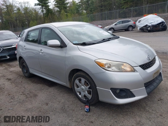 2010 Toyota Matrix z VIN 2T1KU4EE3AC274566, wystawiony jako IAAI lot #42201701 z przebiegiem 107 108 mil mil oraz . Historia ofert i sprzedaży dostępna na DreamBid. Obrazek 1.